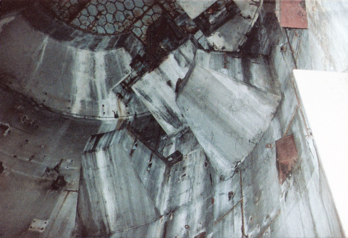 The one set of silo doors that were closed, seen from below.  The hex-shaped mesh was stretched...