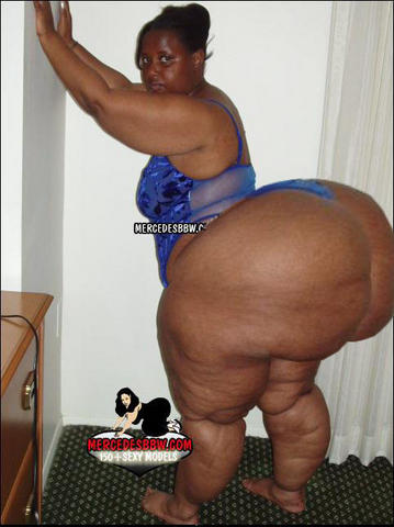 doesmybumlookbig.jpg