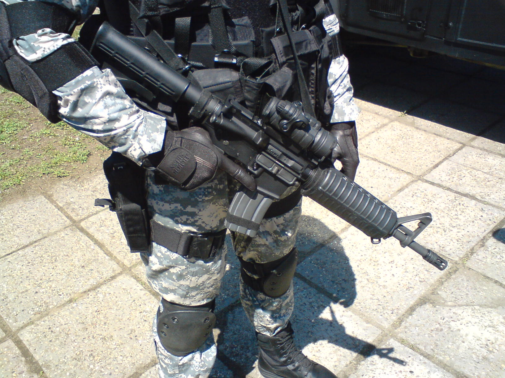 SAJ_M4_rifle.JPG